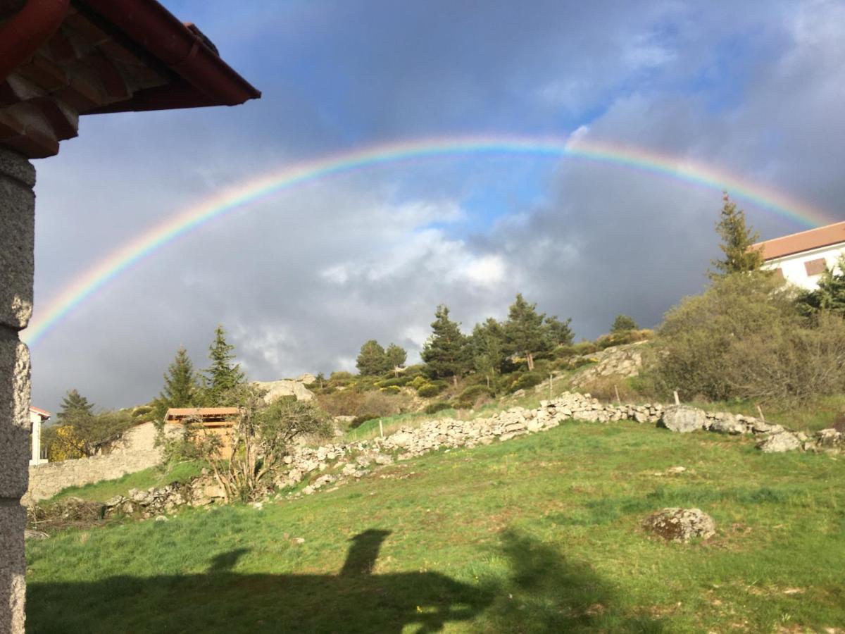 Penzion Artesano I Y III Navarredonda de Gredos Exteriér fotografie
