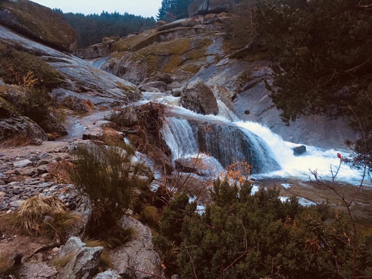 Penzion Artesano I Y III Navarredonda de Gredos Exteriér fotografie